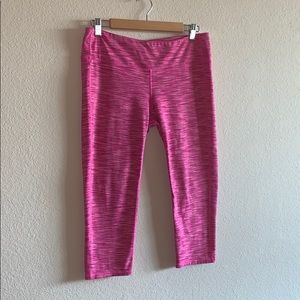 Athleta cropped workout pants